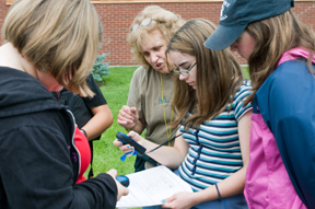 4-H leader Penny Kern leads Geocache hunt with 4-Hers; photo by Edwin Remsberg, USDA