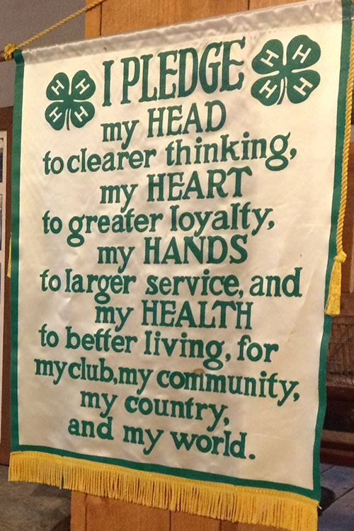 Banner with 4-H Member Pledge