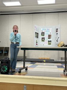 Midcoast Mainer presenting