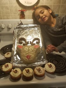 reindeer cake with girl