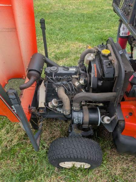 Engine view of a Kubota GF1800 Front-Mount Tractor.