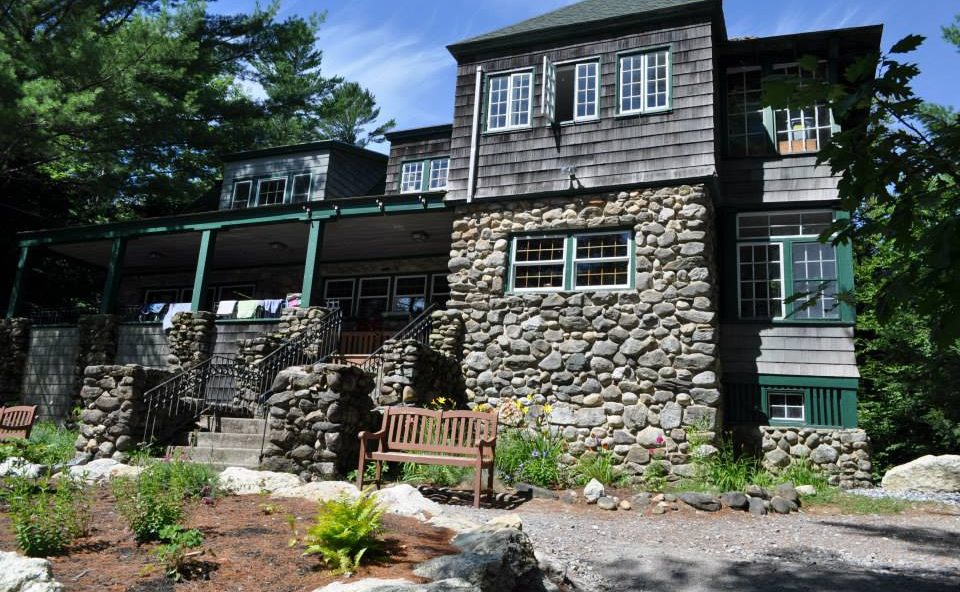 Image of the Cranstone Building at the Bryant Pond 4-H Center