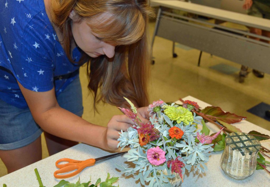 Teachable Moments...Flower Arrangements Cooperative Extension in Cumberland County