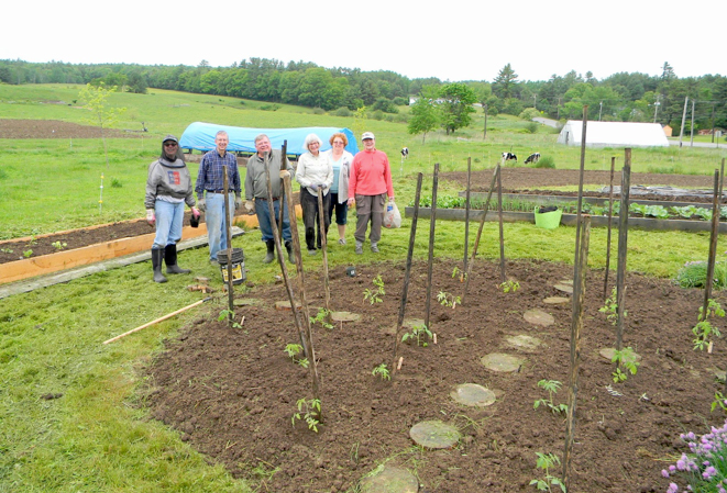 A few of the Morris Farm Master Gardener Volunteers on planting day.