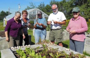 Joyce and Master Gardener Volunteer Group