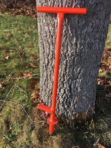Upright tree dibbling tool