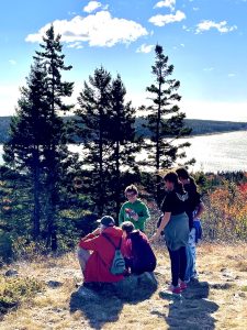 4-H'ers on a hike!